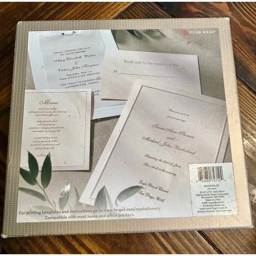 Club Wedd Wedding‎ Invitation Kits 2 Sealed Boxes Black Damask & Ivory Leaf